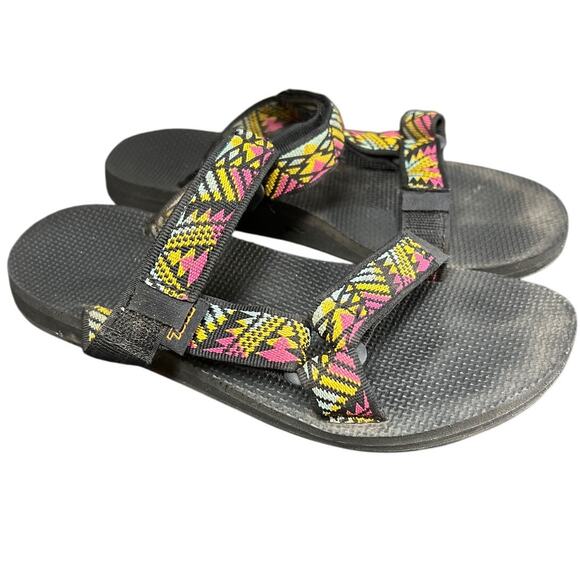 Teva Universal Sandal Size 6 Hiking Shoes Tribal Print Color Adjustable - Picture 1 of 6